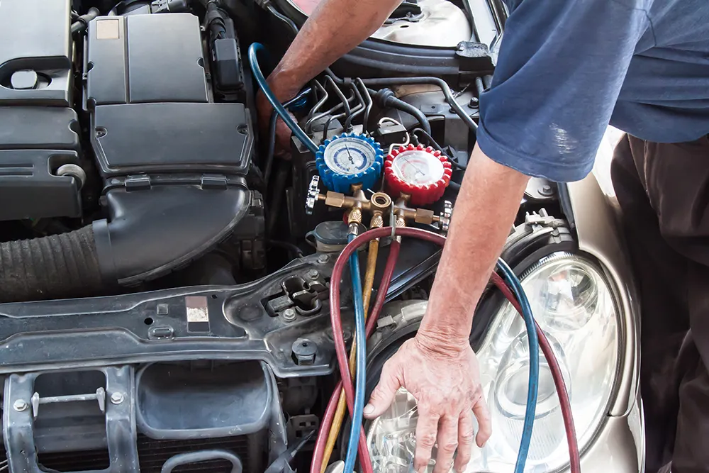 Identifying and Fixing Auto AC Leaks in Fort Worth and White Settlement, Texas